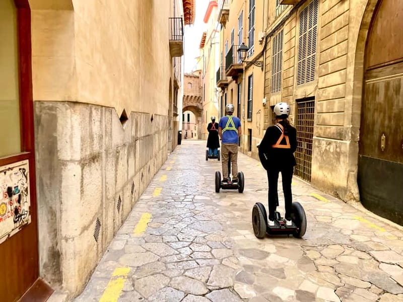 Mallorca: 2.5 H Sightseeing Segway Tour with Local Guide - Why a Segway makes sense in Palma