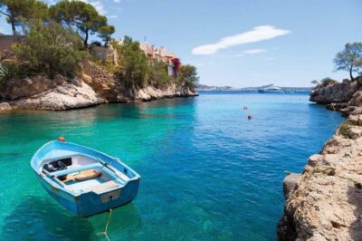 2-Hour Coastline & Malgrat Islands Catamaran Tour
