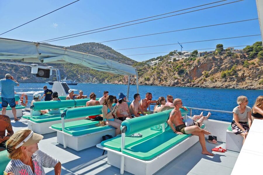 Mallorca: 2-Hour Coastline & Malgrat Islands Catamaran Tour - Who This Trip Suits Best (and Who Should Skip It)