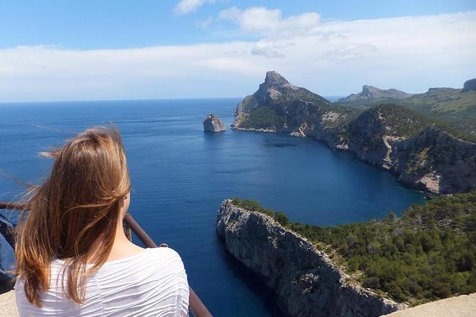 Mallorca: 4-Hour Tour of Formentor by Bus and Boat from North Area - Getting There from Port d’Alcúdia: What the 9:45 Start Means