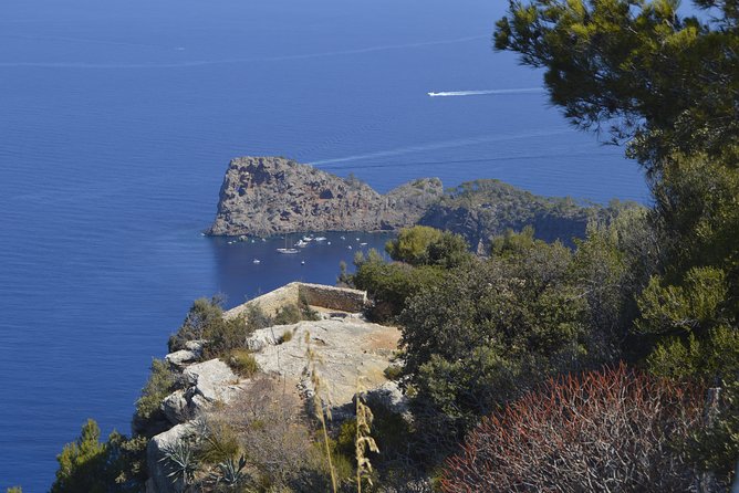 Mallorca: 5-hours Hidden Marvels Tour - Stop 1: Ermita de la Santísima Trinitat, a small chapel and a big viewpoint (free)