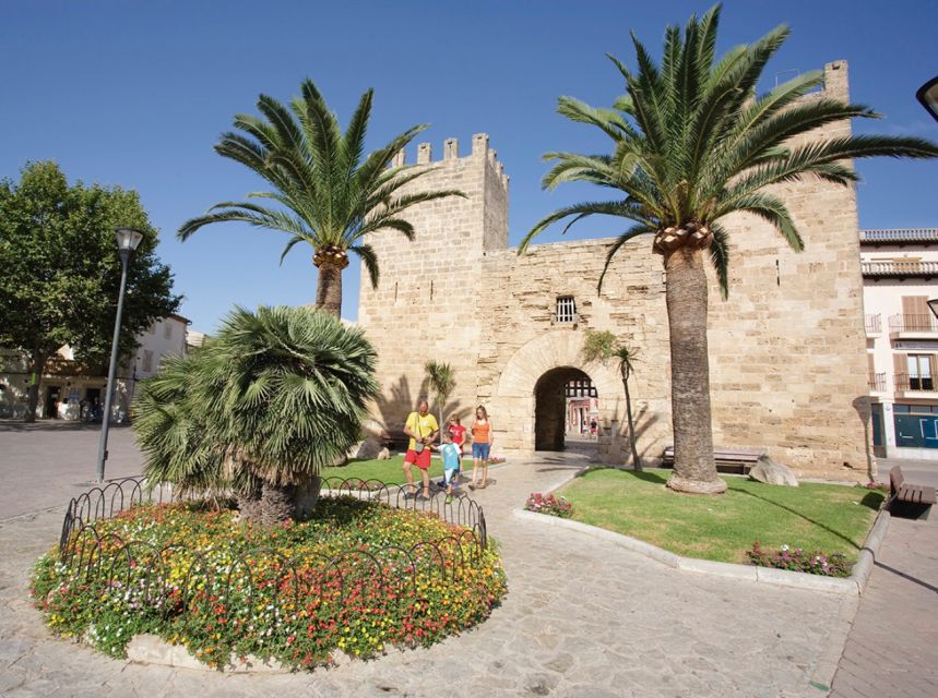 Mallorca: Alcudia Old Town, Market, and Formentor Beach - The Alcudia Market Stop Plus Nearby Pollentia Ruins