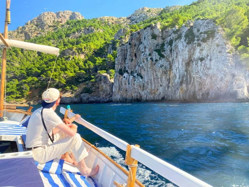Mallorca: Alcudia: Private Boat Tour with Snorkel - Practical Tips to Make the 3 Hours Go Smoothly
