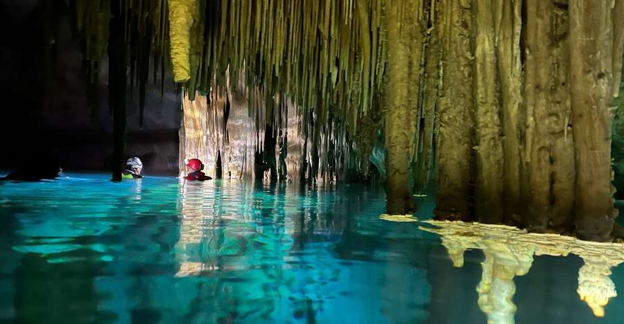 Mallorca: Aquatic Cave Exploration Guided Tour - Meeting at S’Estany d’en Mas (Cala Romántica) and Getting Ready to Move