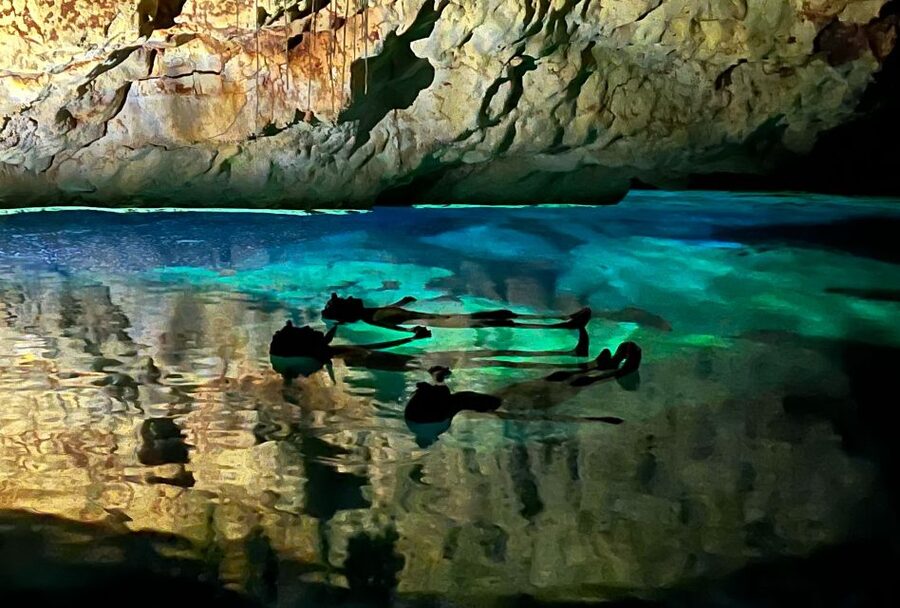 Mallorca: Aquatic Cave Exploration Guided Tour - Inside the Cave: Headlamps, Stalactites, and Stories That Make It Stick