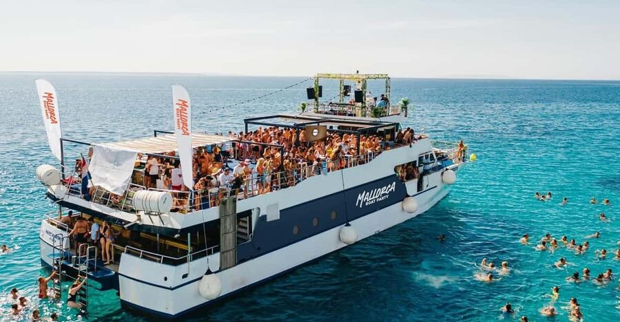 Mallorca: Boat Party with Live DJs, Lunch, & Nightclub Entry - ShipWrecked afterparty entry: how the night actually continues