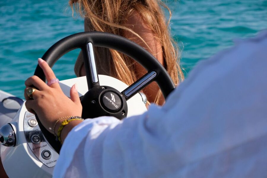 Mallorca. Boat Rental . Dare to explore - Price and value: what $259 per group really buys you