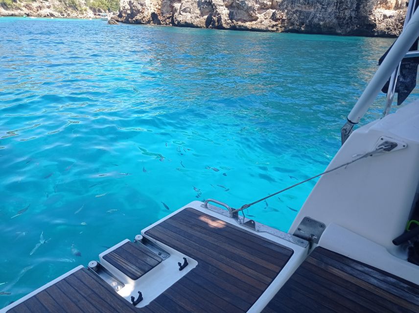 Mallorca: Cala Vella Boat Tour with Swiming, Food, & Drinks - Cala Blava and Cueva Verde: cave scenery plus practical swim breaks