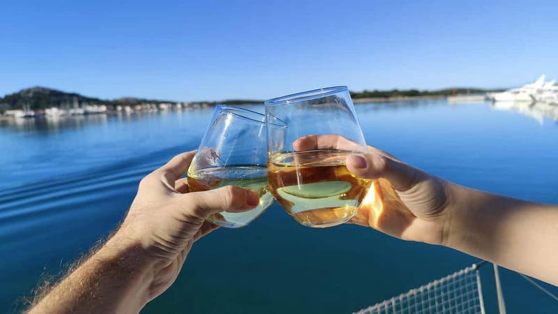Mallorca: Catamaran Boat Tour with Tapas - Wind, sails, and weather: what you should realistically expect