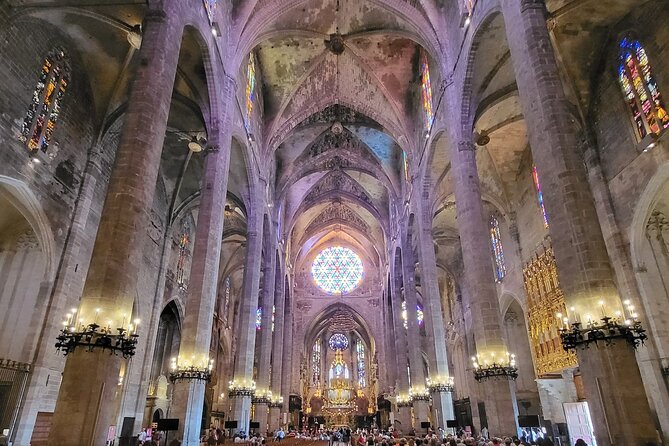 Mallorca Cathedral Skip The Line Tickets - Spotting Gaudí renovations inside the cathedral