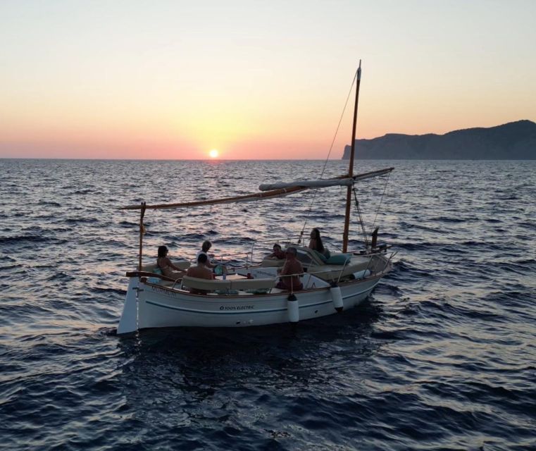 Mallorca: Eco charter experience - What to bring (and what to skip)