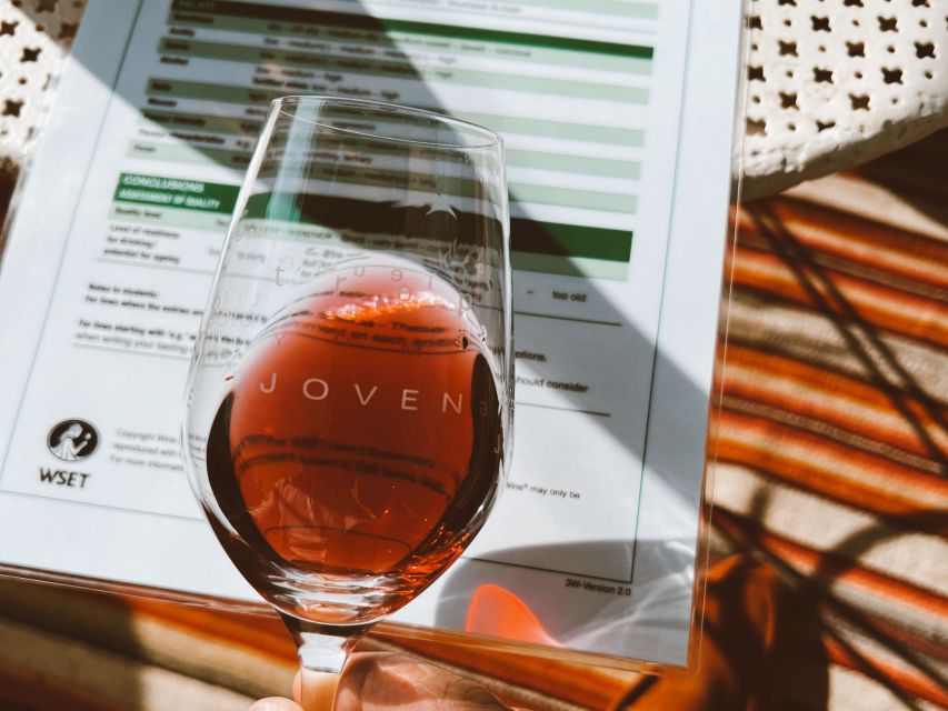 Mallorca: Gastronomic Wine Tasting & Local Delicacies - Meet Sven and learn how the tasting stays practical