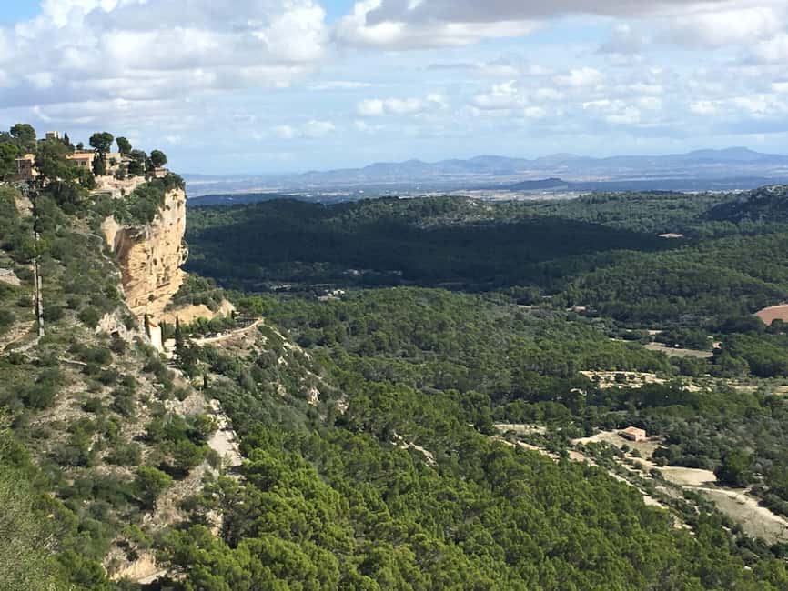 Mallorca hiking tour "Castell d'Alaró" - Finca Es Verger: where Mallorca flavors meet the trail