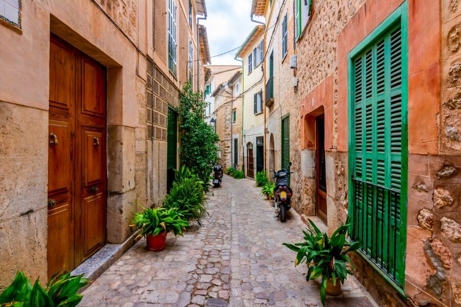 Mallorca: Island Trip by Train, Tramway, and Boat - The 1912 Train Ride Into Sóller (And Why It Matters)