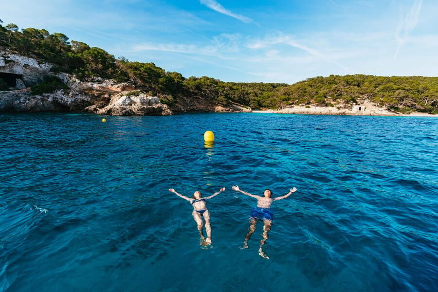 Mallorca: Midday or Sunset Sailing with Snacks and Open Bar - Back to Bay of Palma for the big viewpoint and sunset glow