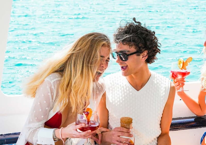 Mallorca: Palma Boat Tour & Snorkeling with Drink Included - Palma Bay on the Super Delfin Verde: the vibe and setting