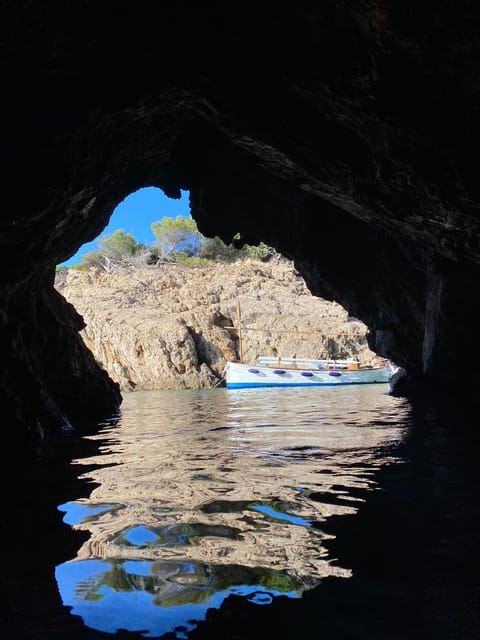Mallorca: Private Boat Trip to Alcudia, Pollensa & Formentor - Price and Value: Why $177 Can Make Sense (If You Fit the Moment)