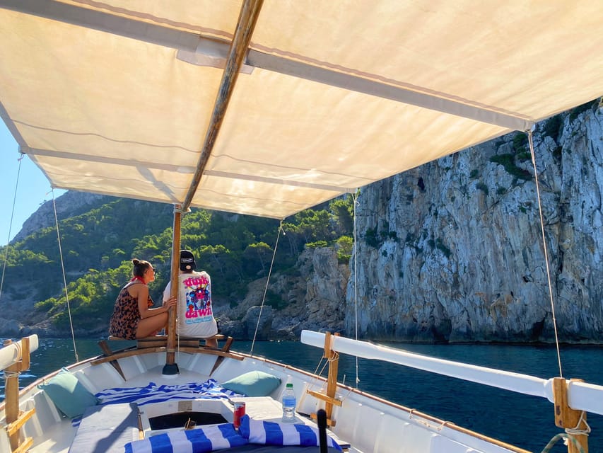 Mallorca: Private Boat Trip to Alcudia, Pollensa & Formentor - Formentor Beach Hour: The Part of the Coast You Came for