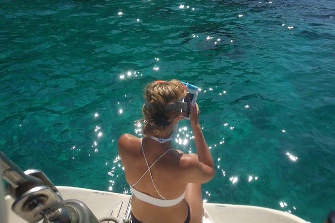 Mallorca sailing, snorkelling, as a Local with drinks and food - What the experience feels like in the moment: pace and captain style