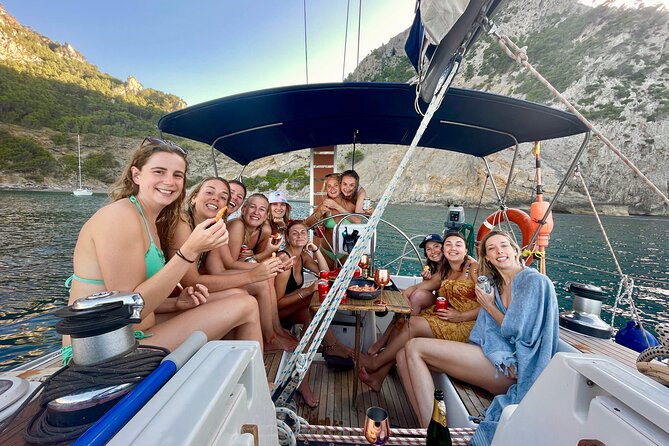 Mallorca sailing tour with tapas and wine - Snorkeling and SUP, Two Ways to Explore Without Overplanning