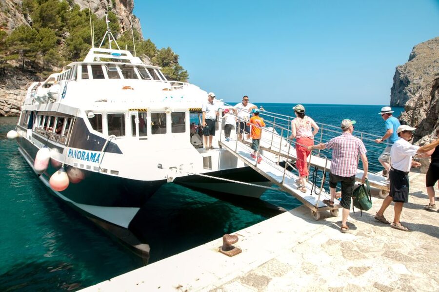 Mallorca: Scenic Full-Day Tour from the North - Boat time on Mallorca’s west coast, plus one tip for seasickness
