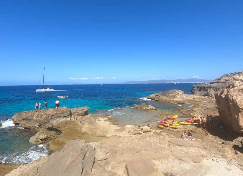 Mallorca: Sea Cave Kayaking Tour with Snorkeling and a Snack - Snorkeling in Mallorca: what you get and how to maximize it