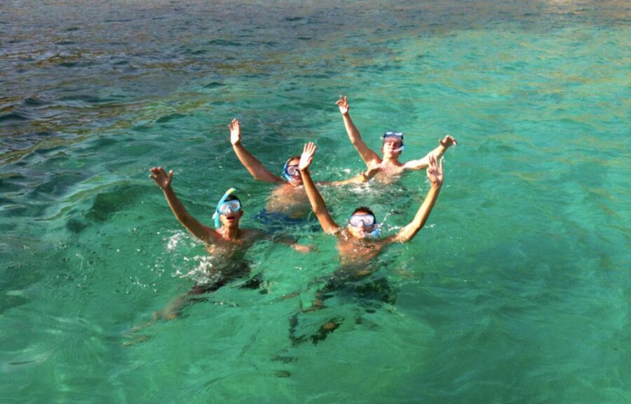 Mallorca : Speedboat, Snorkelling and Swimming Adventure - The 1.5-hour rhythm: speed blast, swim time, and a cave stop