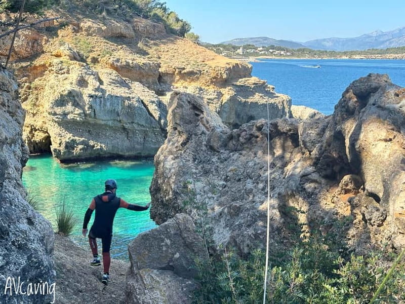 Mallorca: Speleo-Coasteering Tour along the Coast of Alcudia - What to bring so you actually enjoy the day