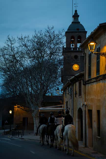 Mallorca: Sunset Horseback Ride with Drinks - Key things to know before you go