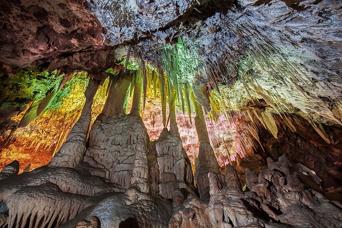 Mallorca Tour: Hams Caves and Pearl Shop with Hotel Pick up - Cuevas dels Hams: fishhook stalactites and the Venetian Lake