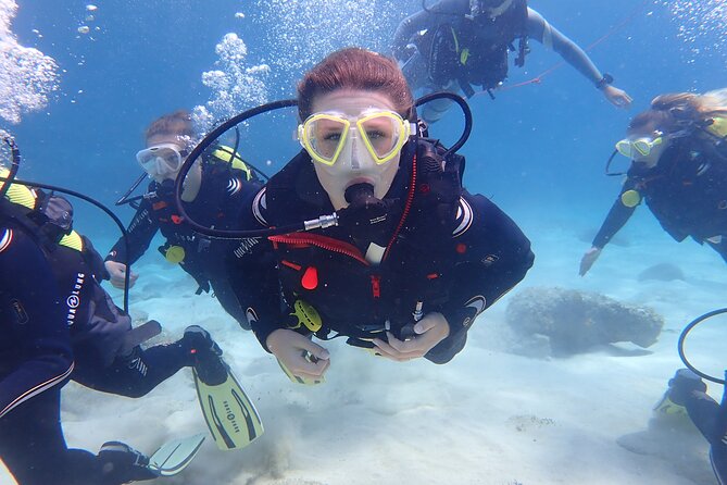 Mallorca: Try Scuba Diving in a Beautiful Nature Reserve - What happens underwater: training first, then a relaxed shore entry