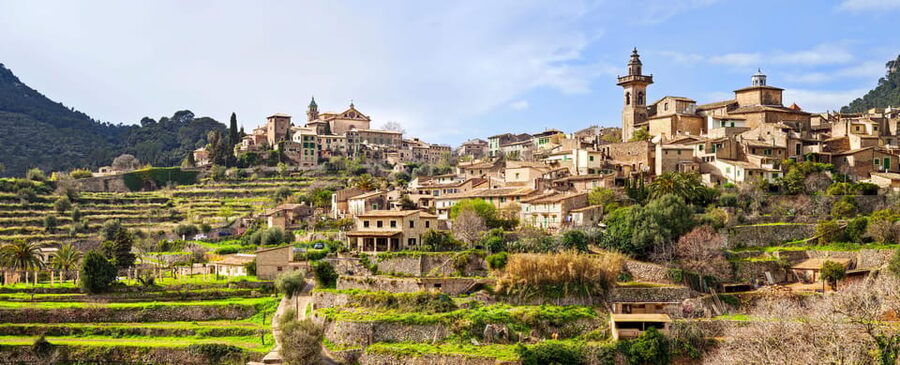 Mallorca: Valdemossa and Port of Soller Coca of Potato - Coca de Patata Tasting: The Food Stop That’s Actually Included
