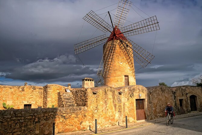 Mallorca: Windmills, Legends and Charming Villages - Guide Birgit’s Style: Clear Storytelling Plus Real Two-Way Interaction