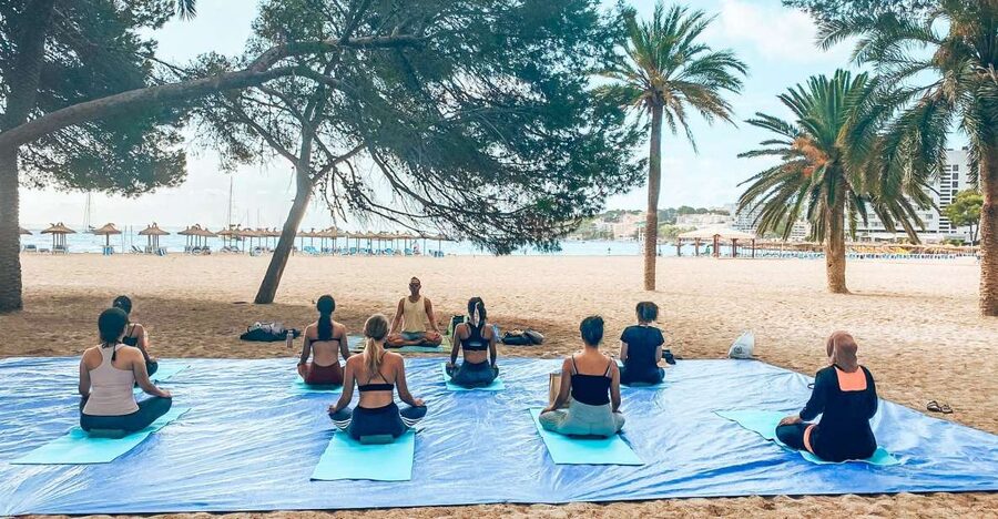Mallorca: Yoga and Brunch on Palmanova Beach - Key points to know before you go
