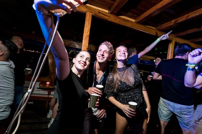 Night Boat Party: Mallorca Nightlife - The 2.5-hour party rhythm, from lights to sea views