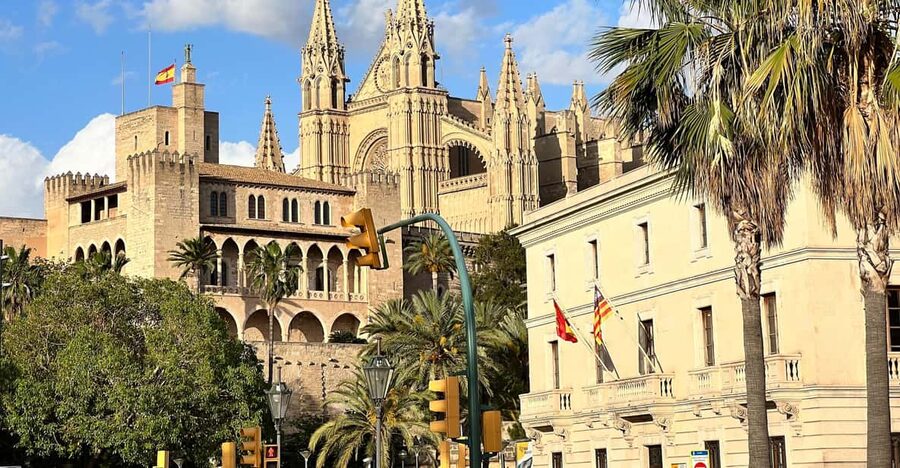 Palma authentically. Small group City tour with tapas - Restaurant stop two: a proper finish, not a token tasting