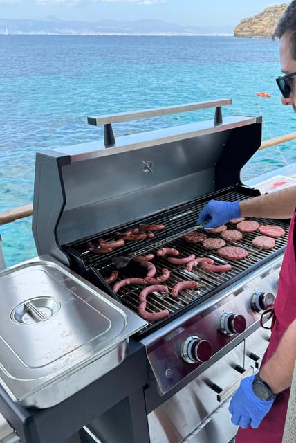 Palma Bay: Boat Tour with BBQ, Snorkelling, & Sunset Option - Getting to Can Pastilla and Boarding (So You Do Not Miss the Boat)