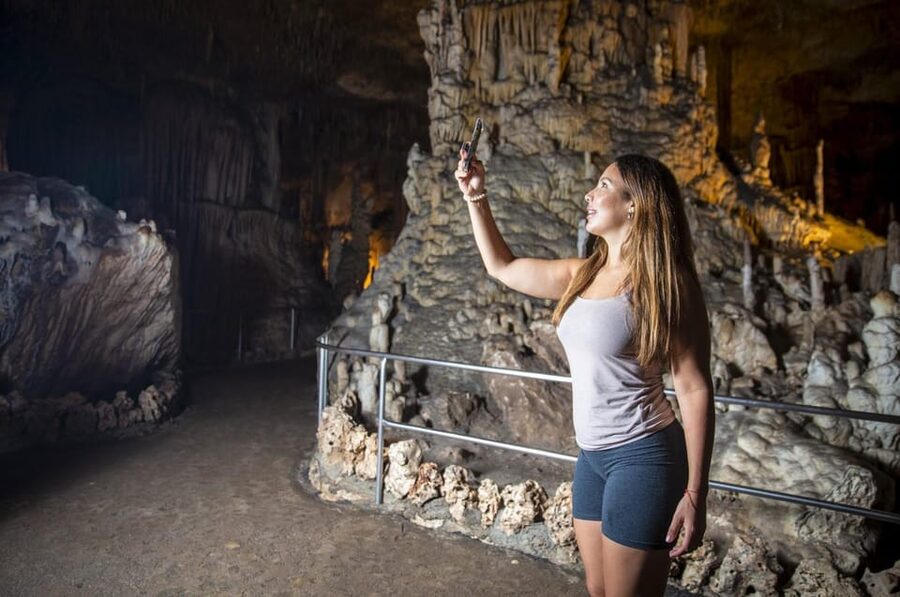 Palma: Caves of Drach Entrance, Music Concert, and Boat Trip - Lake Martel’s light show and the living-room feeling of an underground amphitheater
