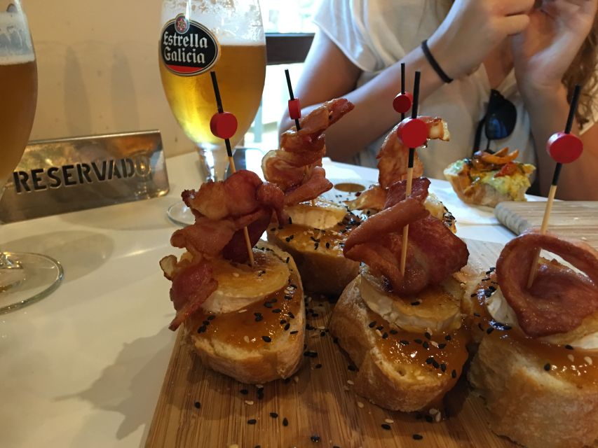Palma: Culinary Tapas Tour of the Old Town - Palma Cathedral: the iconic start, and why it matters