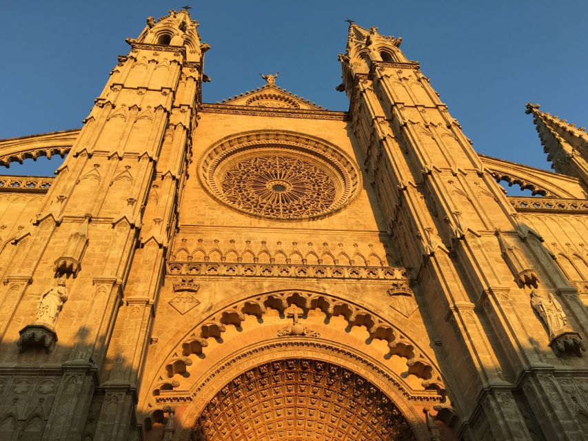 Palma: Culinary Tapas Tour of the Old Town - First food stop: 3 pinchos to reset your hunger