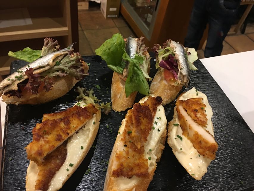 Palma: Culinary Tapas Tour of the Old Town - Passeig del Born, Plaça Mercat, and the warm-tapas rhythm