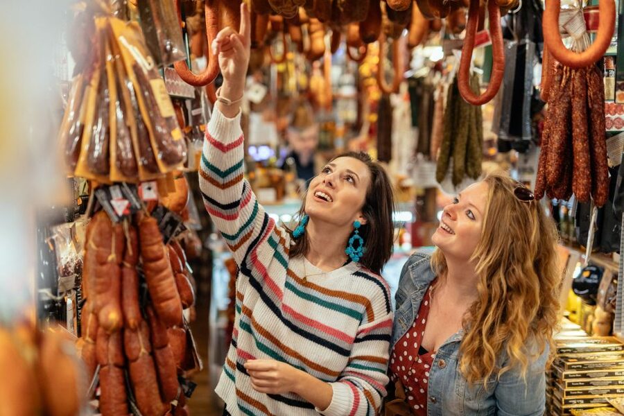 Palma de Mallorca: 10 Tastings Private Food Tour - Private-guide value: why $140 can work for the right traveler