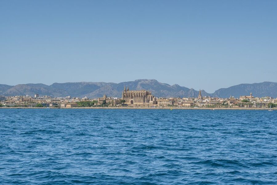 Palma de Mallorca: 5-Hour Catamaran Cruise with Lunch & Swim - Key Points Before You Go
