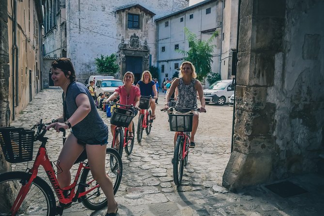 Palma de Mallorca Bike Tour - Basilica of St Francesco and Parc de la Mar, where the city turns photogenic