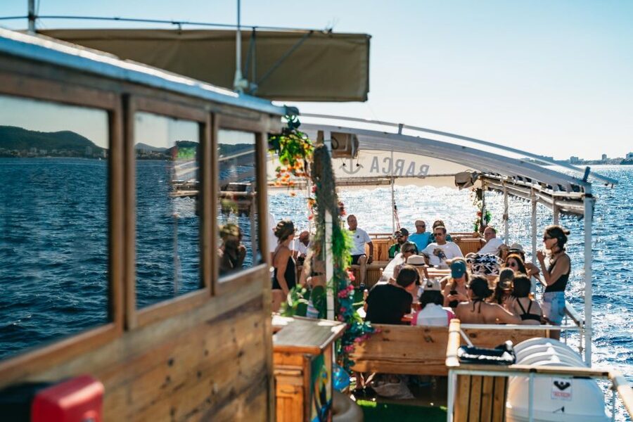 Palma de Mallorca: Daytime Boat Party with Live DJ - Key Highlights Worth Planning Around