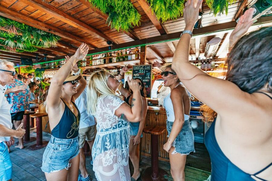 Palma de Mallorca: Daytime Boat Party with Live DJ - Lunch on Board: Buffet Food and the One-Drink Deal