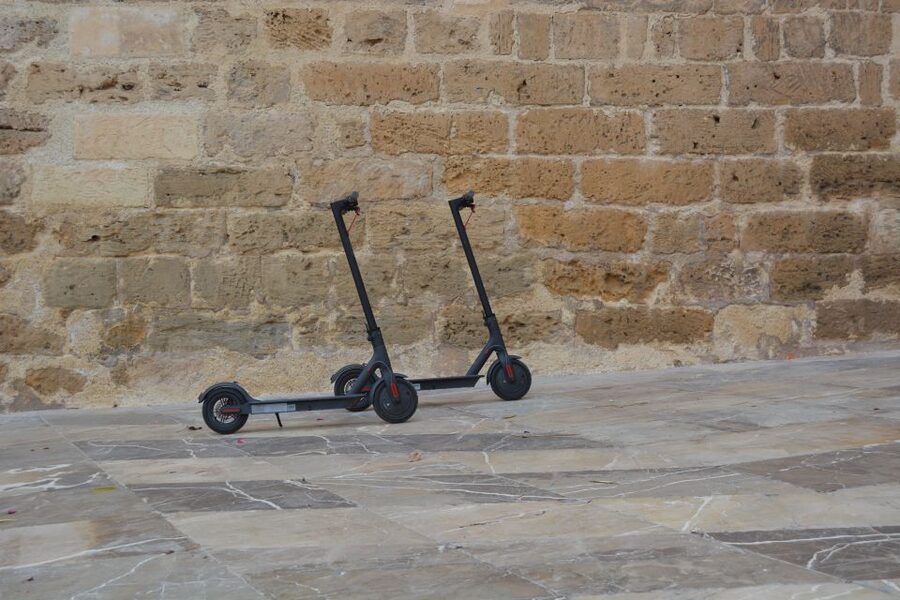 Palma de Mallorca: E-Scooter Rental - Why Palma Works So Well for an E-Scooter Day