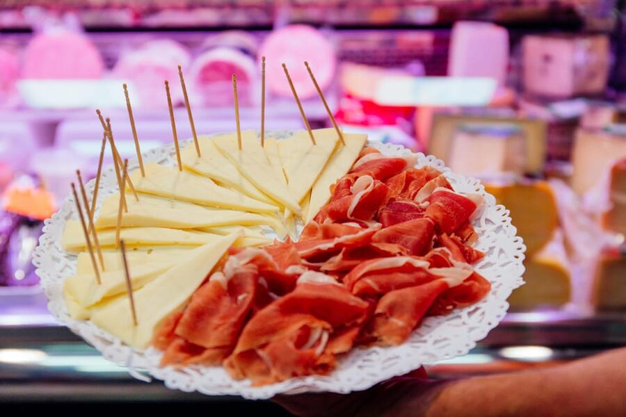 Palma de Mallorca: Foodie Walking Tour of the Old Town - Where the walk starts: Parc de la Mar and your first Mallorcan clues