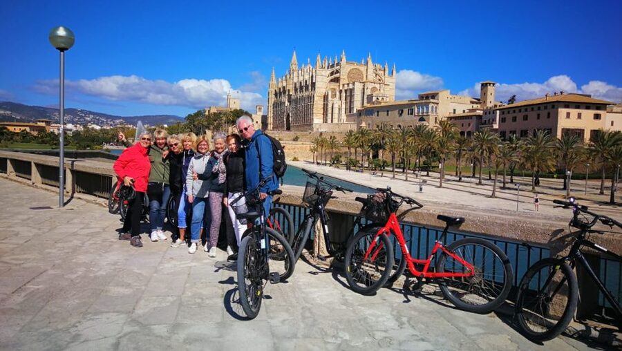 Palma de Mallorca: Guided Bicycle Tour - Meeting at Av. de Gabriel Roca and Getting Your Bike Sorted