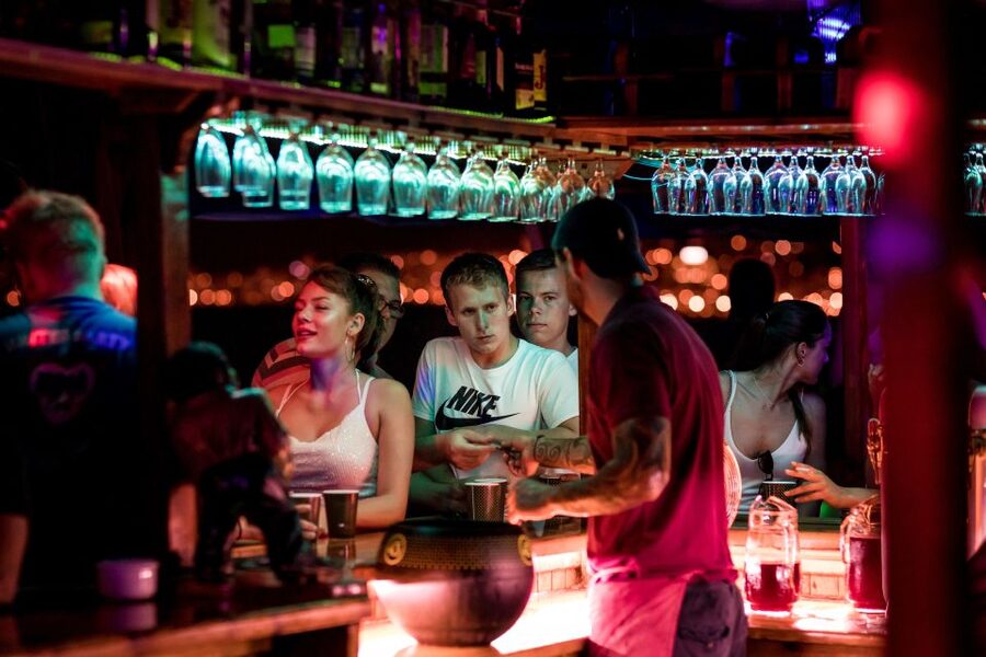 Palma de Mallorca: Night Boat Party with Live DJ - Palma Bay after dark: the views and how the boat’s layout helps your mood